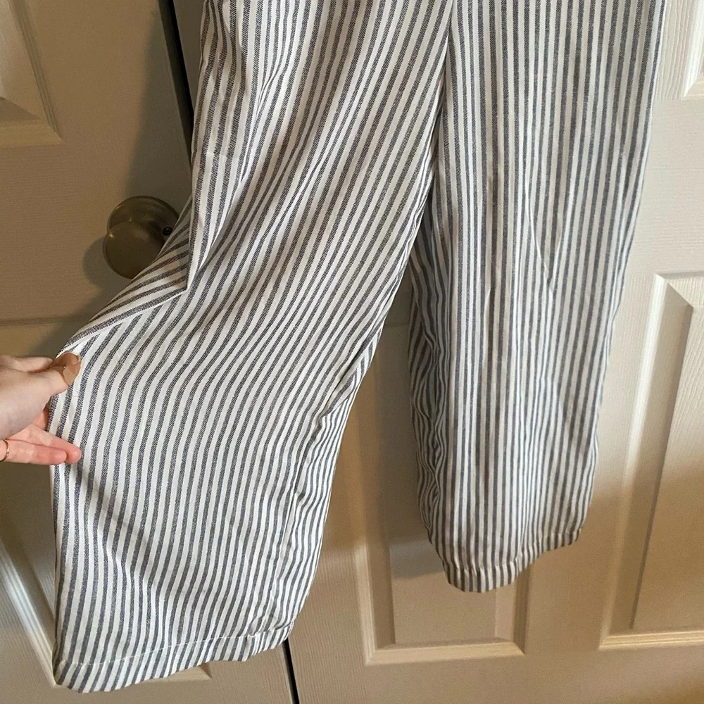 Striped jumpsuit - Picture 3 of 6